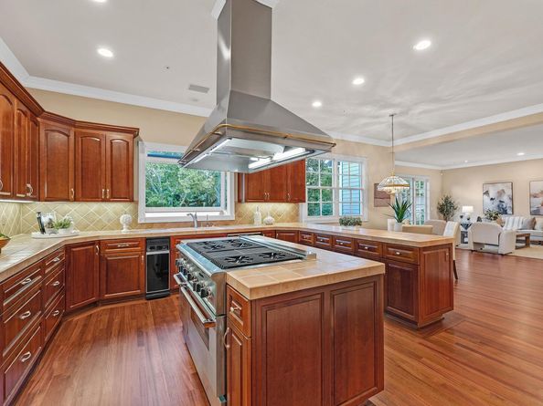 8281 Sassafras Ct, Pleasanton CA 94566