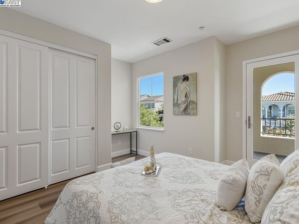 192 Carrick Cir, Hayward CA 94542