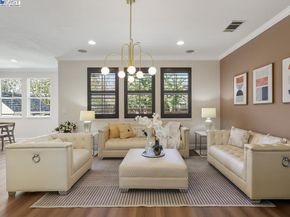 192 Carrick Cir, Hayward CA 94542