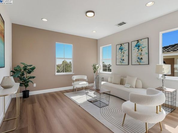 192 Carrick Cir, Hayward CA 94542