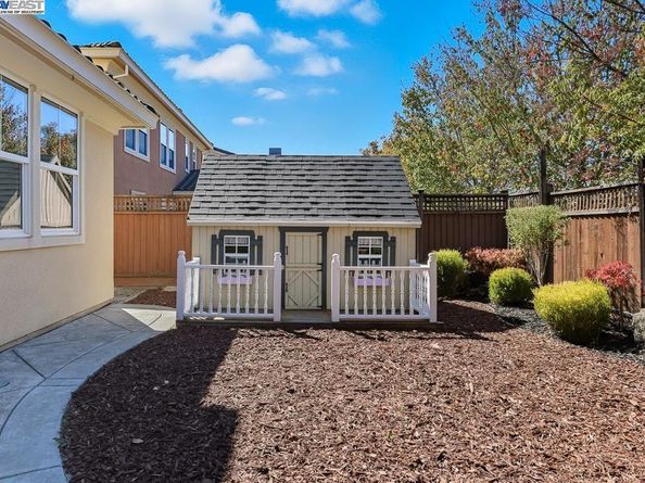 192 Carrick Cir, Hayward CA 94542