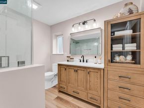 1216 Fairlawn Ct 8, Walnut Creek CA 94595