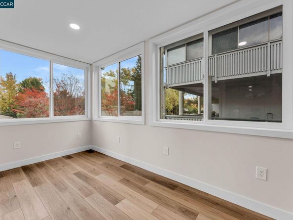 1216 Fairlawn Ct 8, Walnut Creek CA 94595