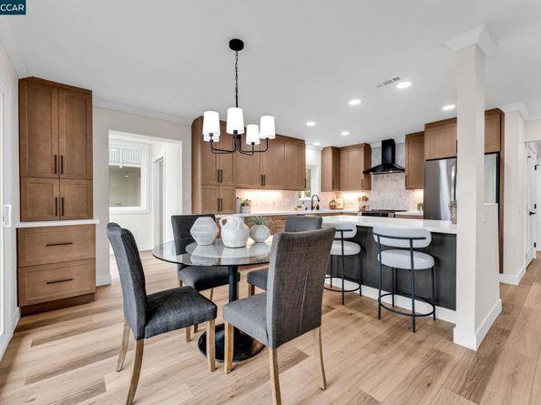 1216 Fairlawn Ct 8, Walnut Creek CA 94595