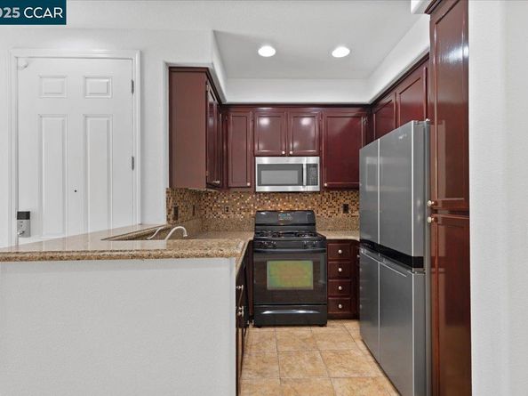 1582 Chandler St 131, Oakland CA 94603