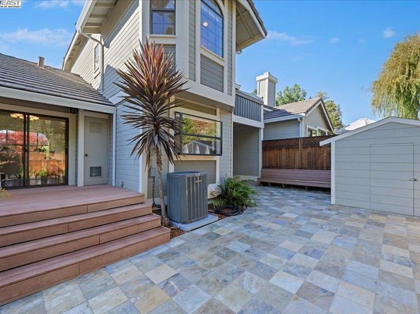 984 Waverly Cmn, Livermore CA 94551