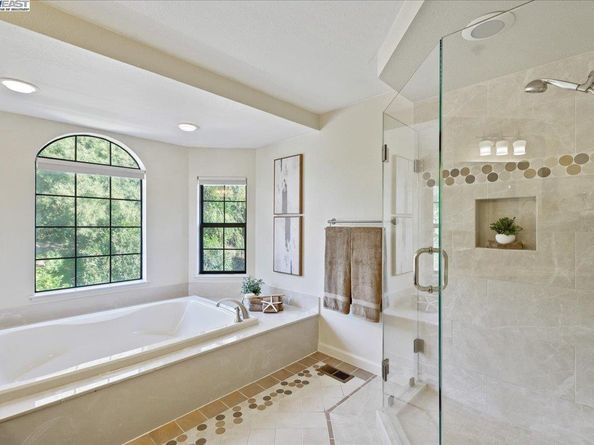 984 Waverly Cmn, Livermore CA 94551