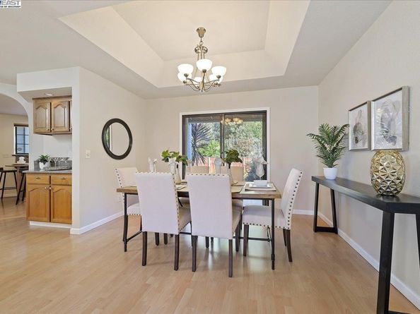 984 Waverly Cmn, Livermore CA 94551