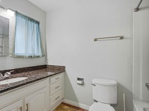 655 River Oak Way 42, Hayward CA 94544