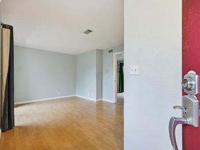 655 River Oak Way 42, Hayward CA 94544