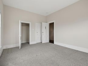 1011 E 11Th St, Oakland CA 94606