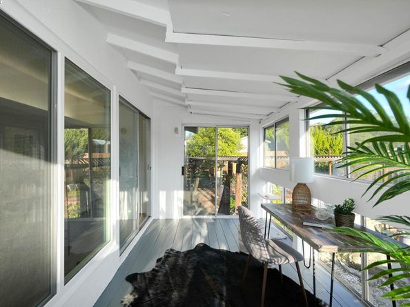 27956 Edgecliff Way, Hayward CA 94542