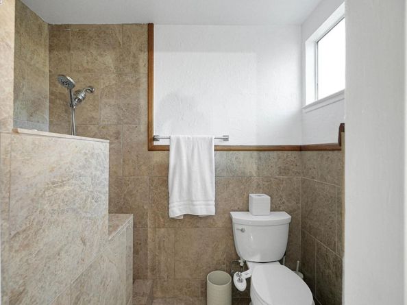 27956 Edgecliff Way, Hayward CA 94542