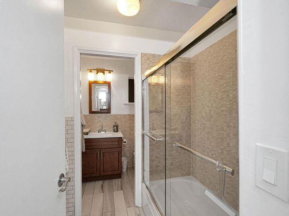 27956 Edgecliff Way, Hayward CA 94542