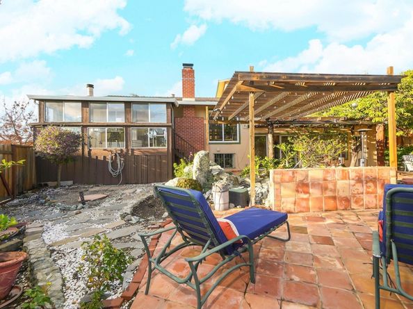 27956 Edgecliff Way, Hayward CA 94542