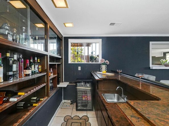 27956 Edgecliff Way, Hayward CA 94542