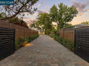 11 Willowmere Rd, Danville CA 94526
