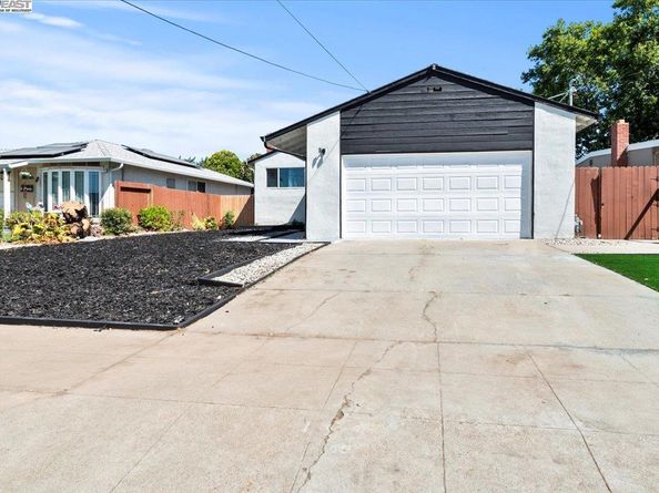 974 Ventura Ave, Livermore CA 94551