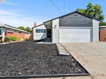 974 Ventura Ave