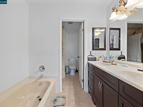 624 Primrose Ter, Pinole CA 94564