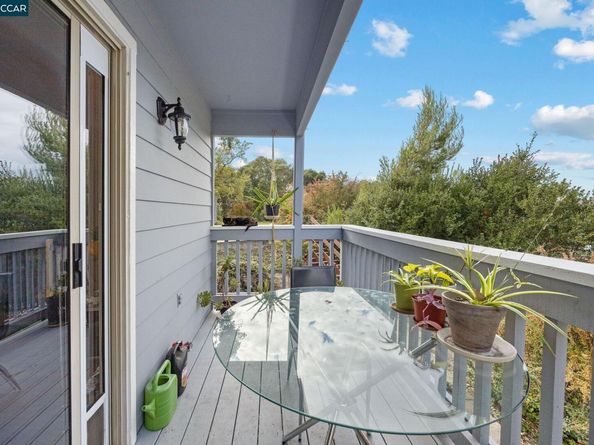 624 Primrose Ter, Pinole CA 94564