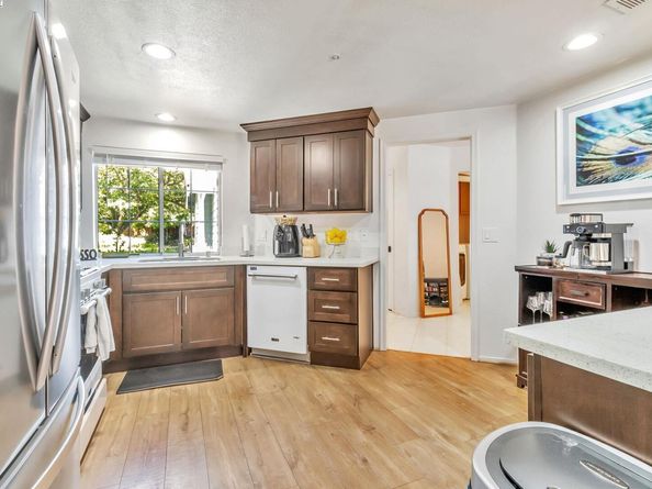 385 Kensington Cmn, Livermore CA 94551