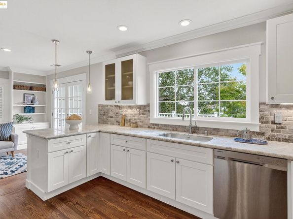 3937 Greenwood Ave, Oakland CA 94602