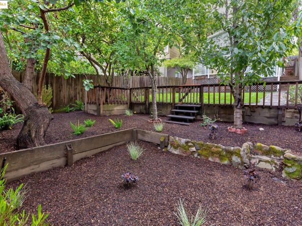 3937 Greenwood Ave, Oakland CA 94602