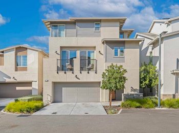 6013 Basaltina Pl