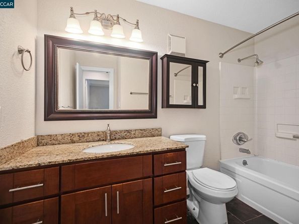 1463 Marchbanks Dr 2, Walnut Creek CA 94598