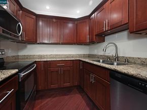 1463 Marchbanks Dr 2, Walnut Creek CA 94598