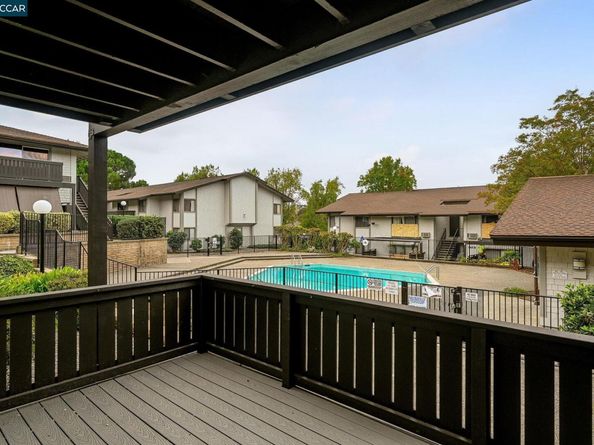 1463 Marchbanks Dr 2, Walnut Creek CA 94598