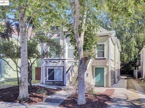3830 Clarke St, Oakland CA 94609