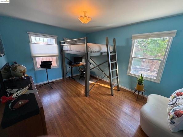 320 40Th St, Richmond CA 94805