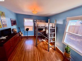 320 40Th St, Richmond CA 94805