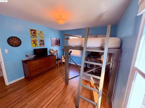 320 40Th St, Richmond CA 94805