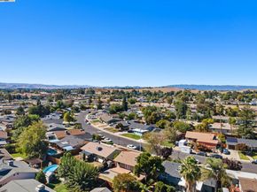 1241 Hibiscus Way, Livermore CA 94551