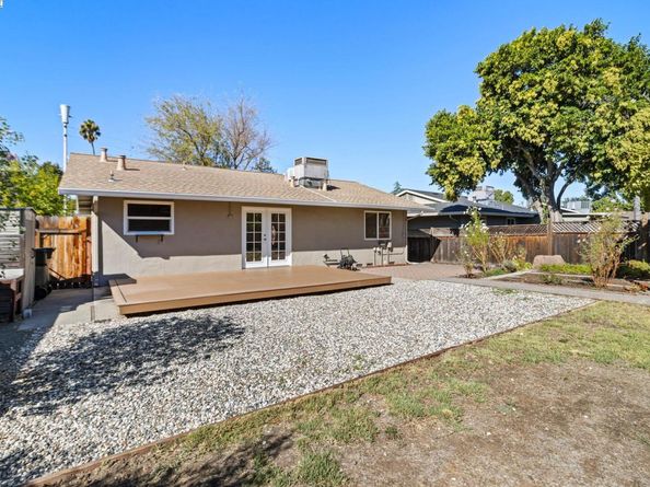 1241 Hibiscus Way, Livermore CA 94551