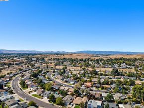 1241 Hibiscus Way, Livermore CA 94551