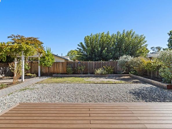 1241 Hibiscus Way, Livermore CA 94551