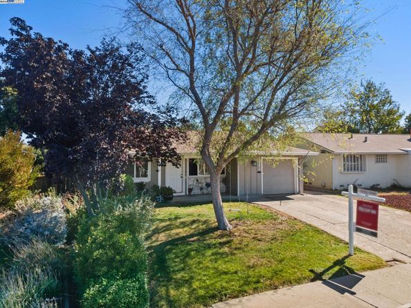 1241 Hibiscus Way, Livermore CA 94551