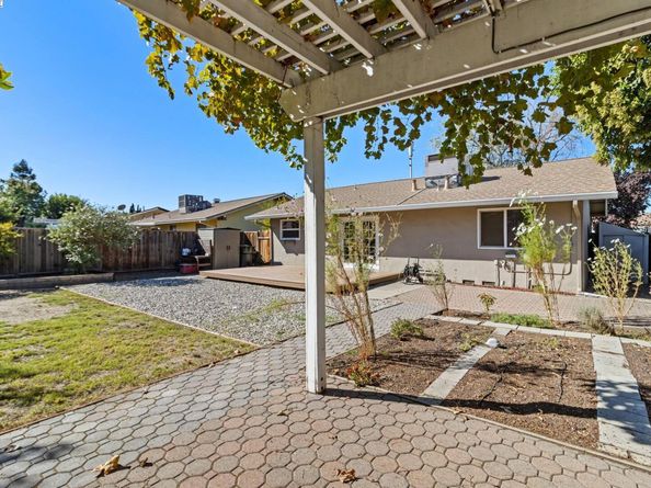 1241 Hibiscus Way, Livermore CA 94551