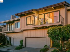 23 Binnacle HL, Oakland CA 94618