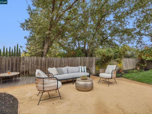 190 Verde Mesa Dr, Danville CA 94526
