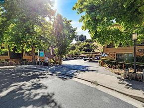 146 Ascot Ct 2, Moraga CA 94556