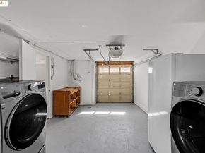 4267 Montgomery Street, Oakland CA 94611