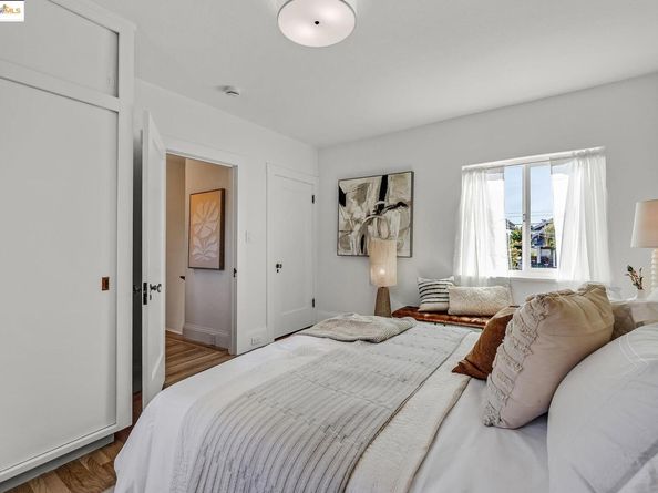 4267 Montgomery Street, Oakland CA 94611