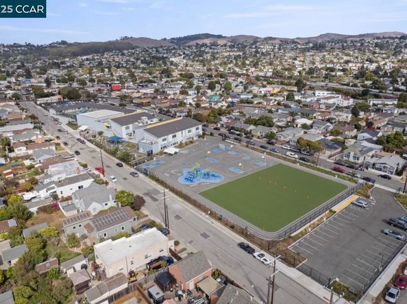 4026 Roosevelt Ave, Richmond CA 94805
