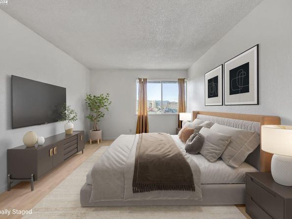400 Davis 301, San Leandro CA 94577