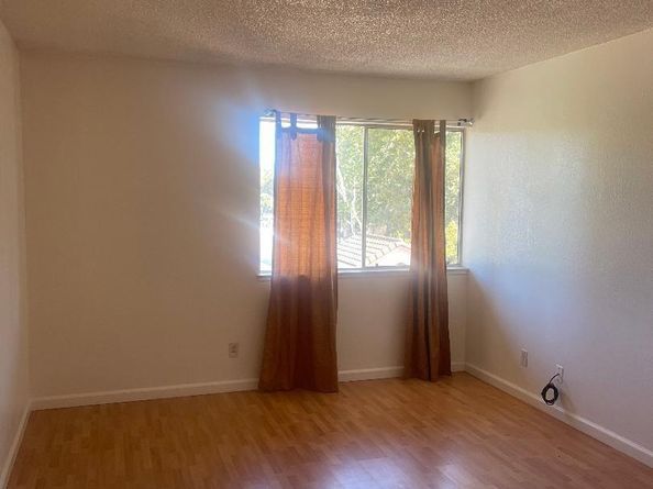 400 Davis 301, San Leandro CA 94577